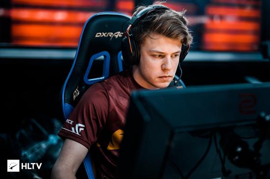 NAVI, Spirit , pain 和 Heroic 已获得 BLAST Bounty Spring 2025 资格