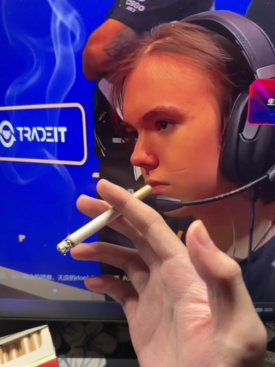 成都AG超玩会遗憾止步2025KPL春季赛季后赛败者组决赛