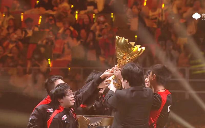 FNC宣布AD将缺席小组赛，替补首战将面对HLE