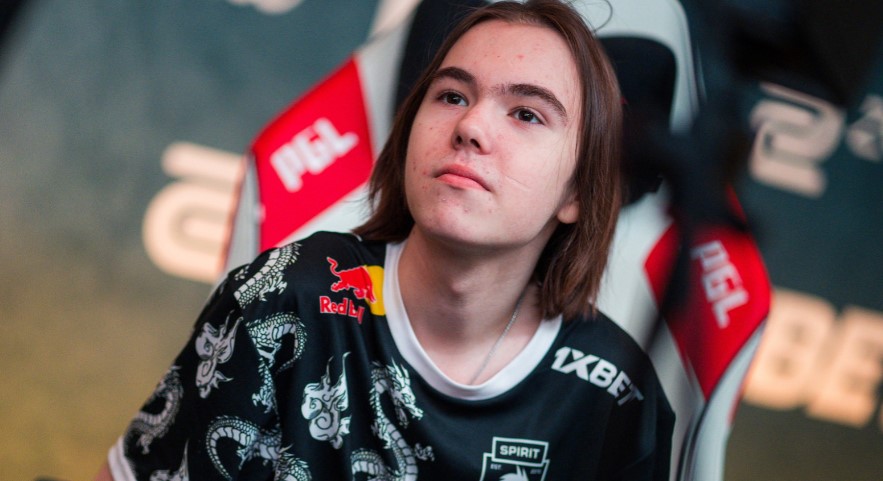 Tarzan：我们常规赛打得很好吧，今天的话…我的